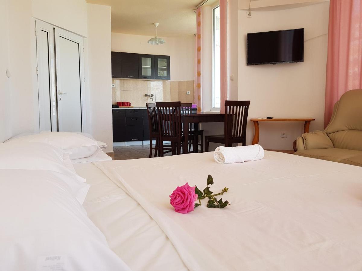 Sunny Island Obzor Otel Dış mekan fotoğraf