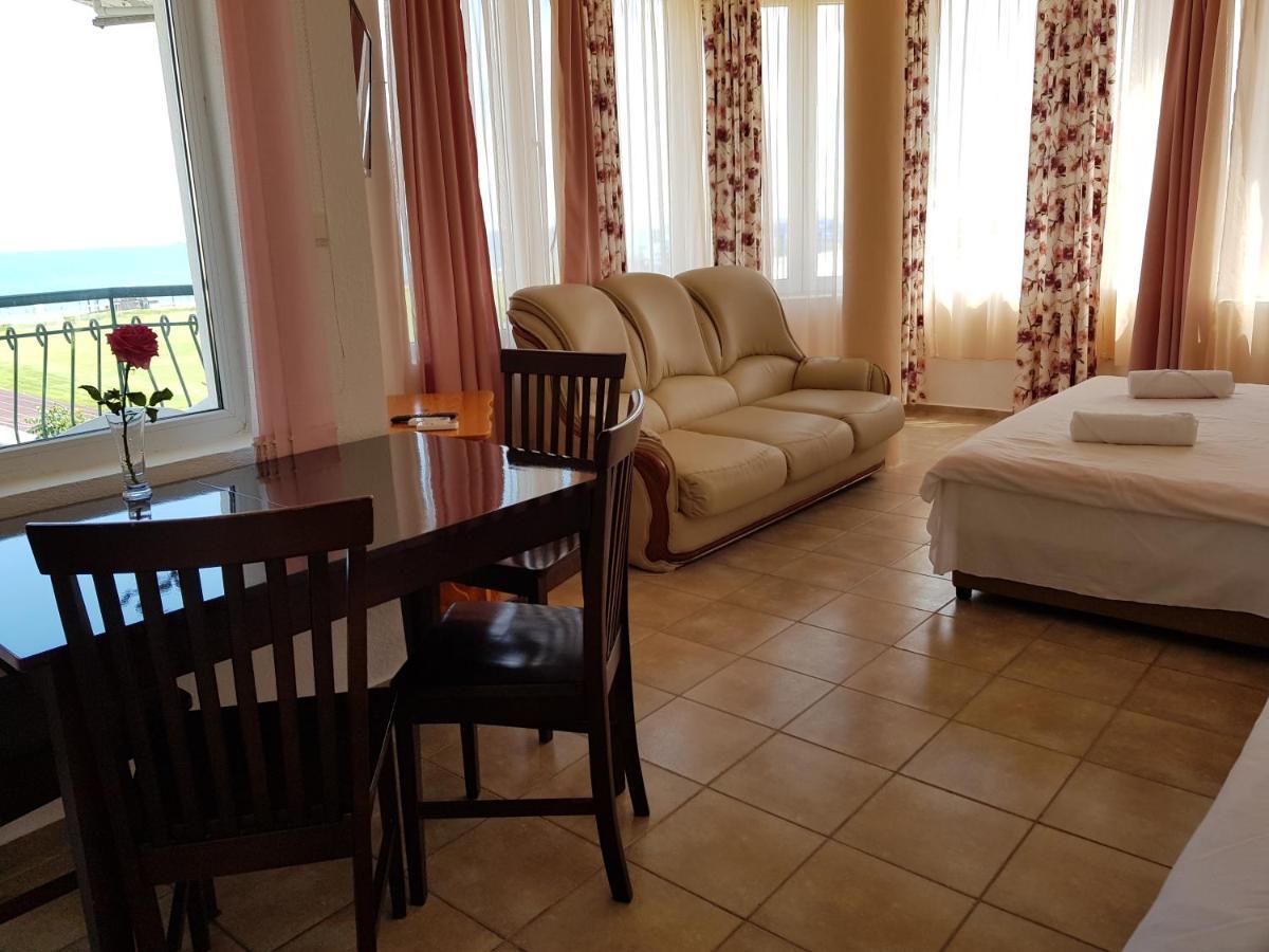 Sunny Island Obzor Otel Dış mekan fotoğraf