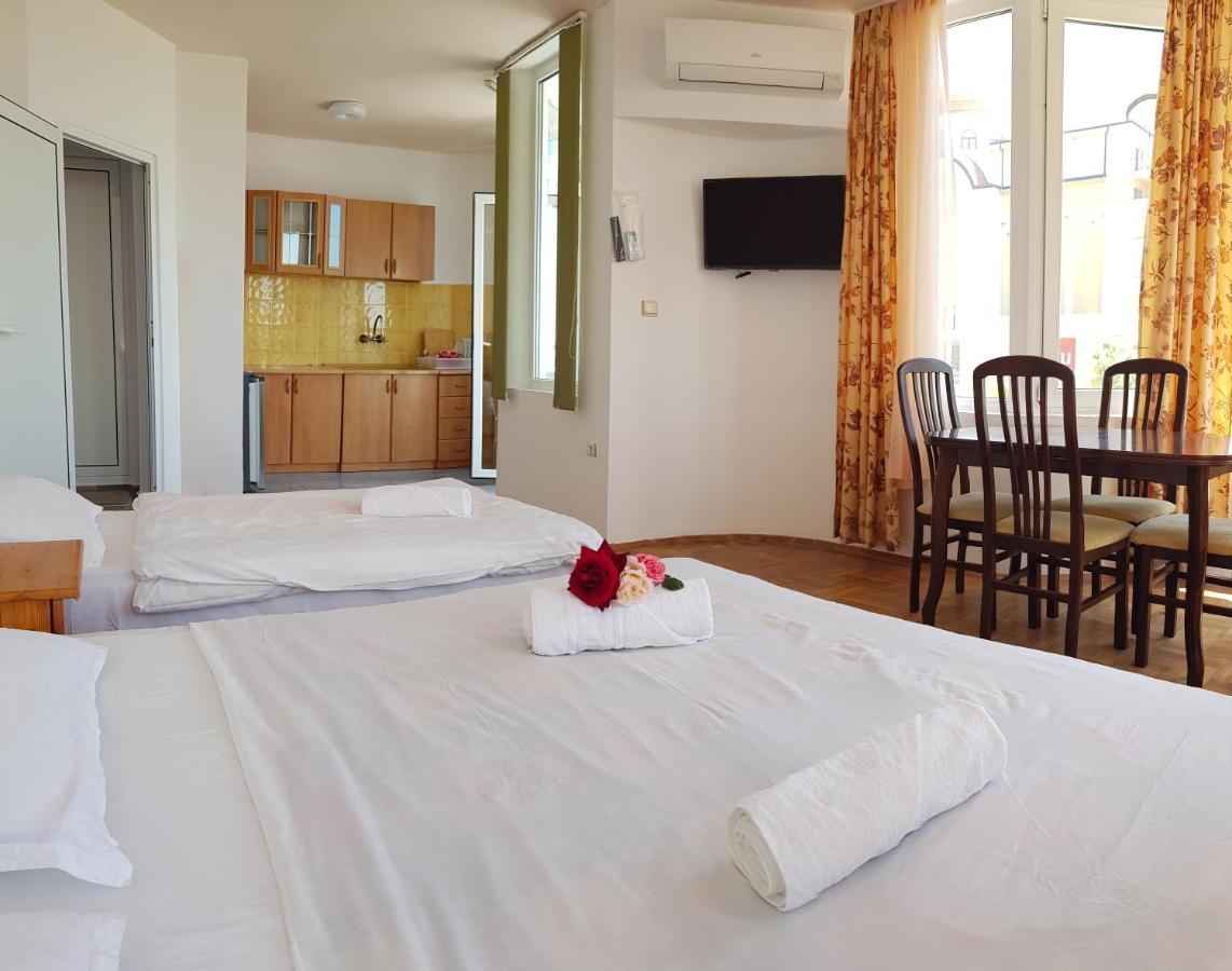 Sunny Island Obzor Otel Dış mekan fotoğraf