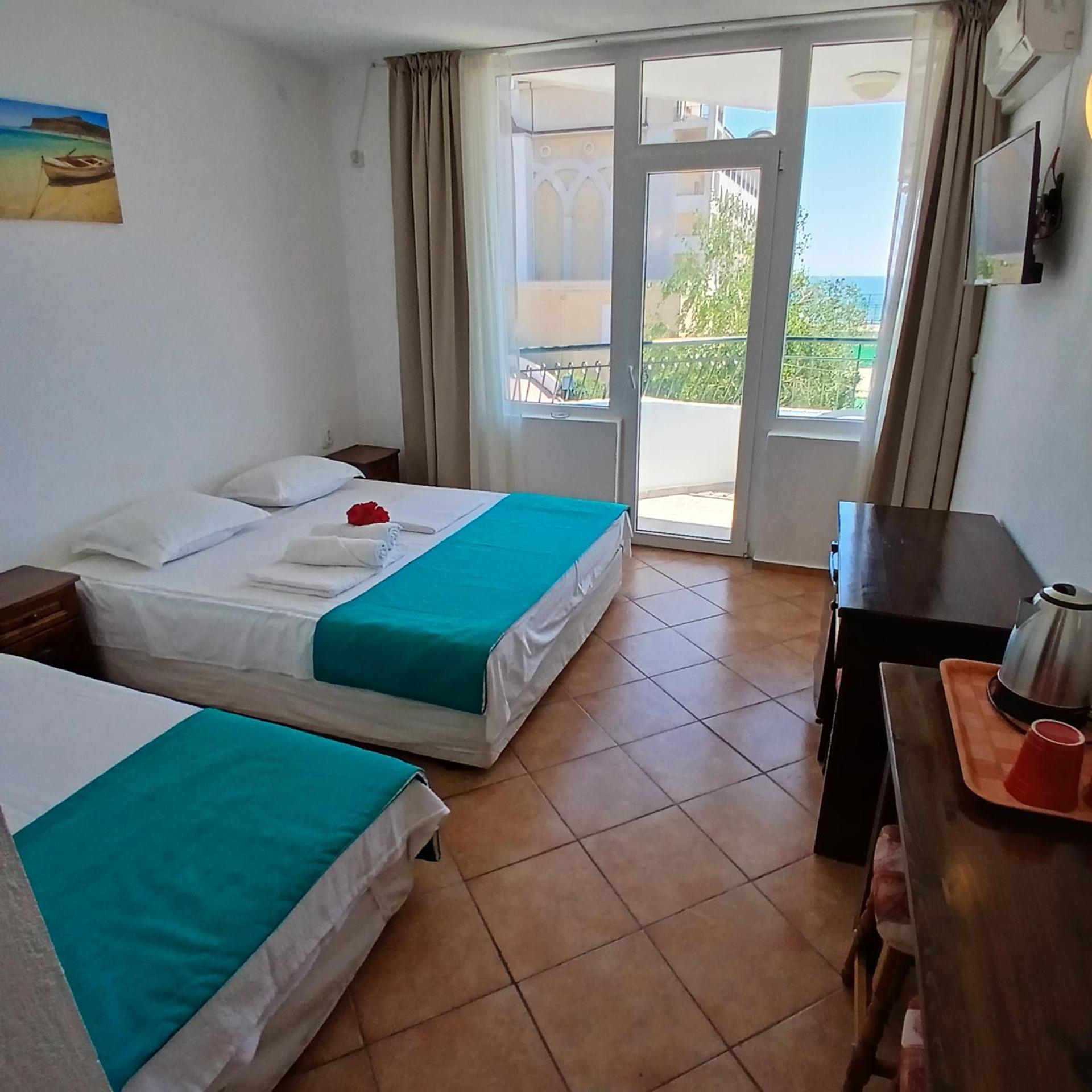 Sunny Island Obzor Otel Oda fotoğraf